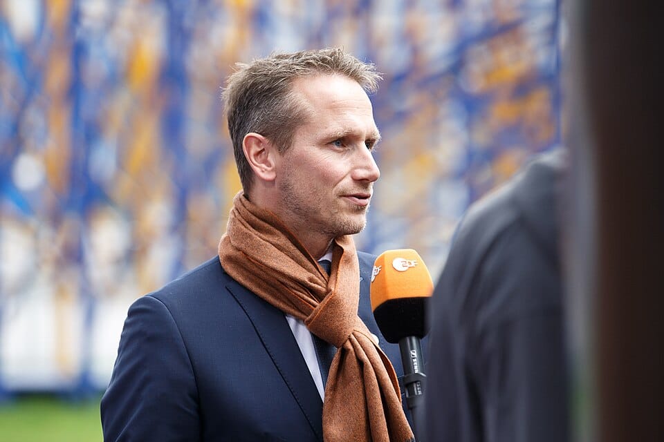 How Long Should You Fix Your Mortgage Rate For?