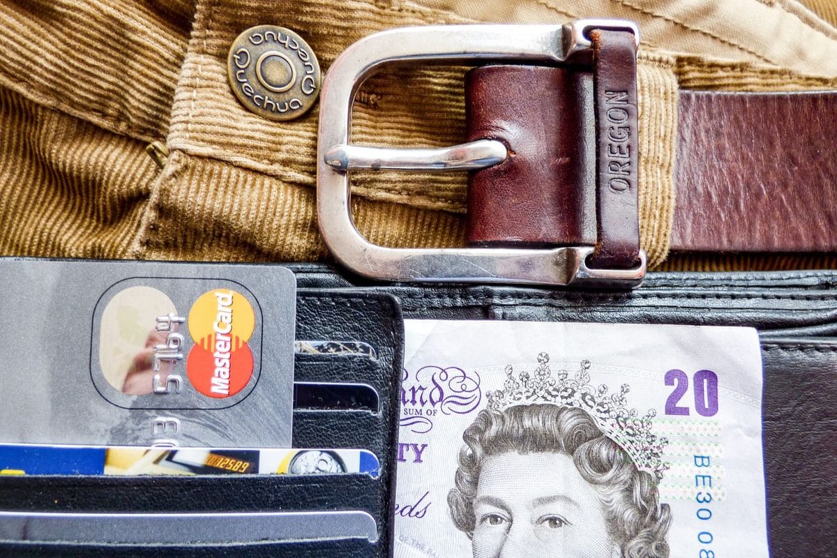 Credit Card Minimum Payments: The Real Cost of Paying Just the Floor in 2026