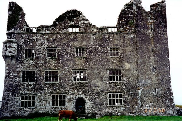 How to Build Credit from Scratch in the UK